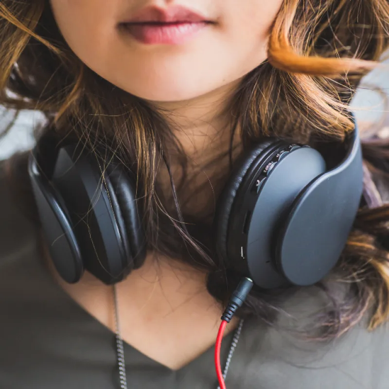 Audifonos Y Diademas