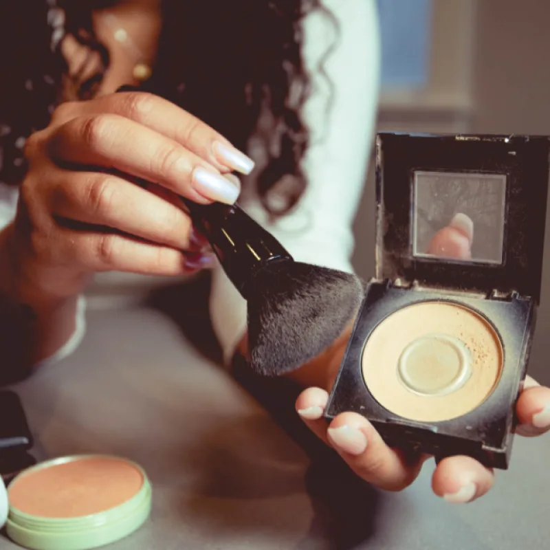 Cosméticos Y Belleza
