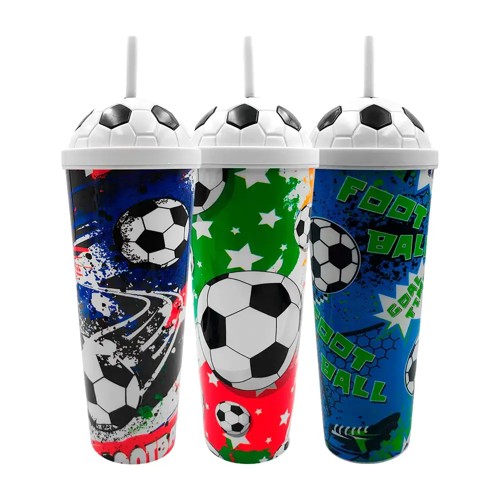 Vaso de plástico con capacidad de 1000l con temática futbolista, variedad