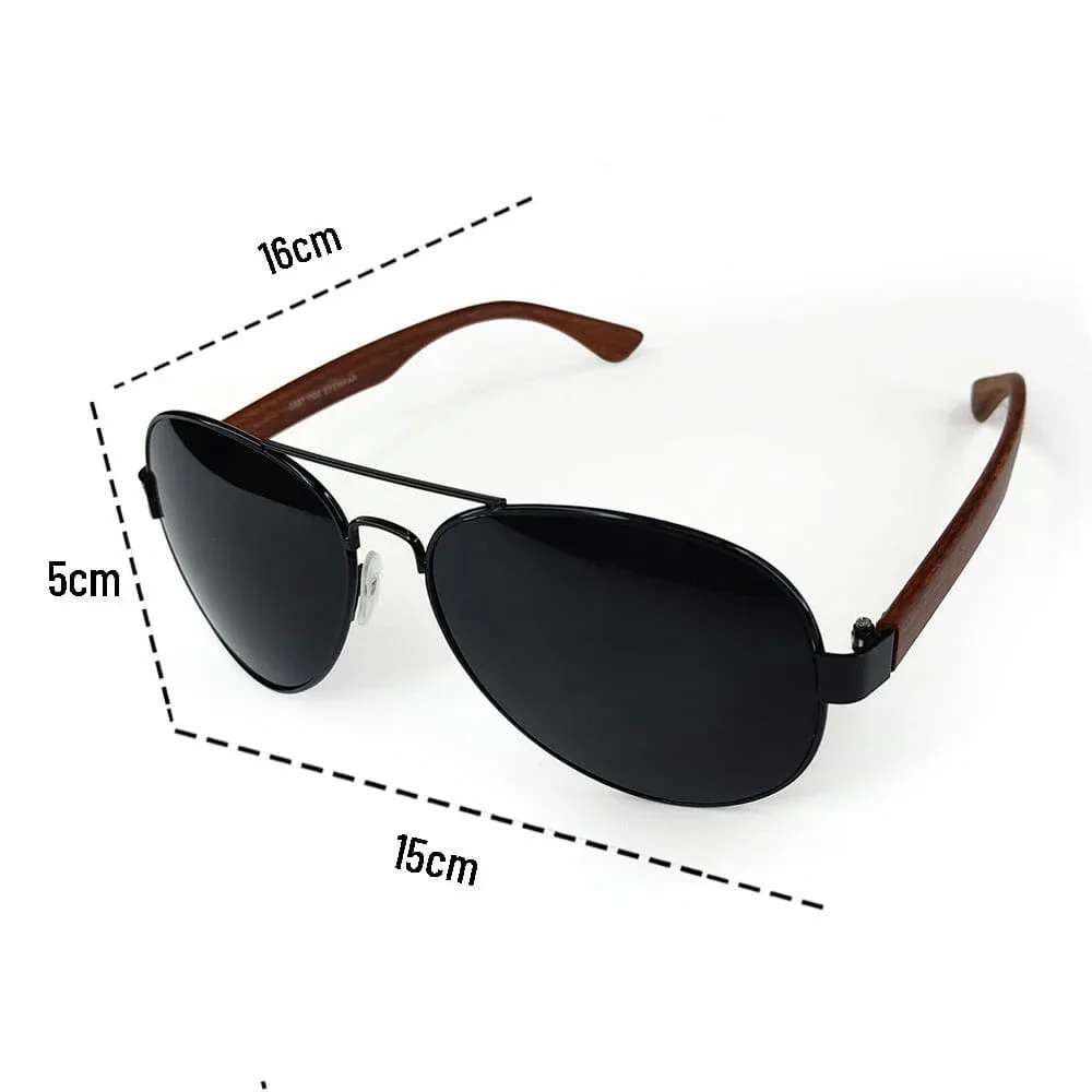 Lentes de sol oscuros con varillas de madera / 2533made-n