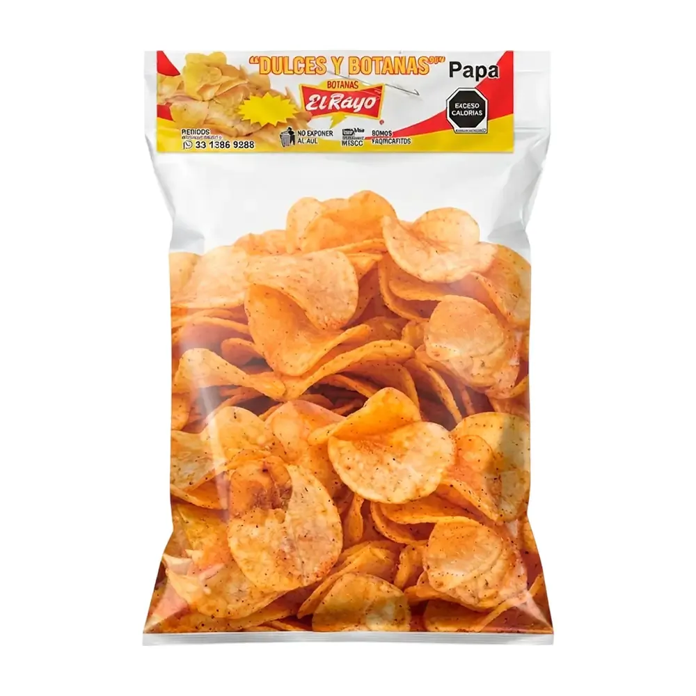 Bolsa de botana el rayo con papas doradas y chile en polvo de 30g