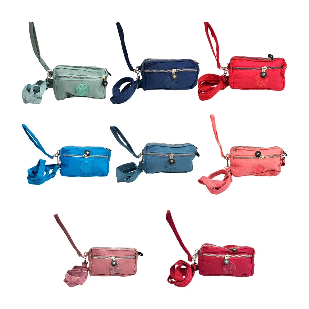 Bolsa de tela con 3 compartimentos y logo de silicón + asa y correa ajustable