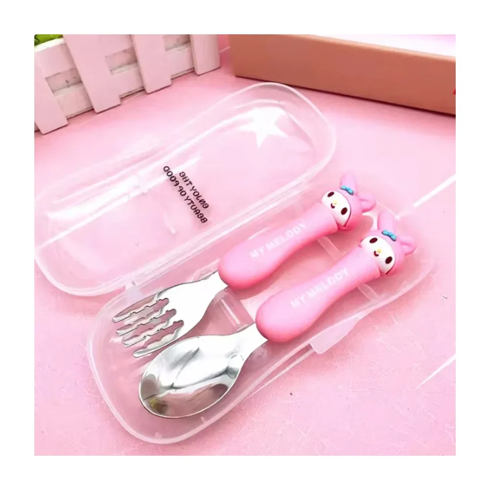 Estuche con juego de cubiertos de metal y diseño de personajes hello kitty, variedad de modelos/ 58011