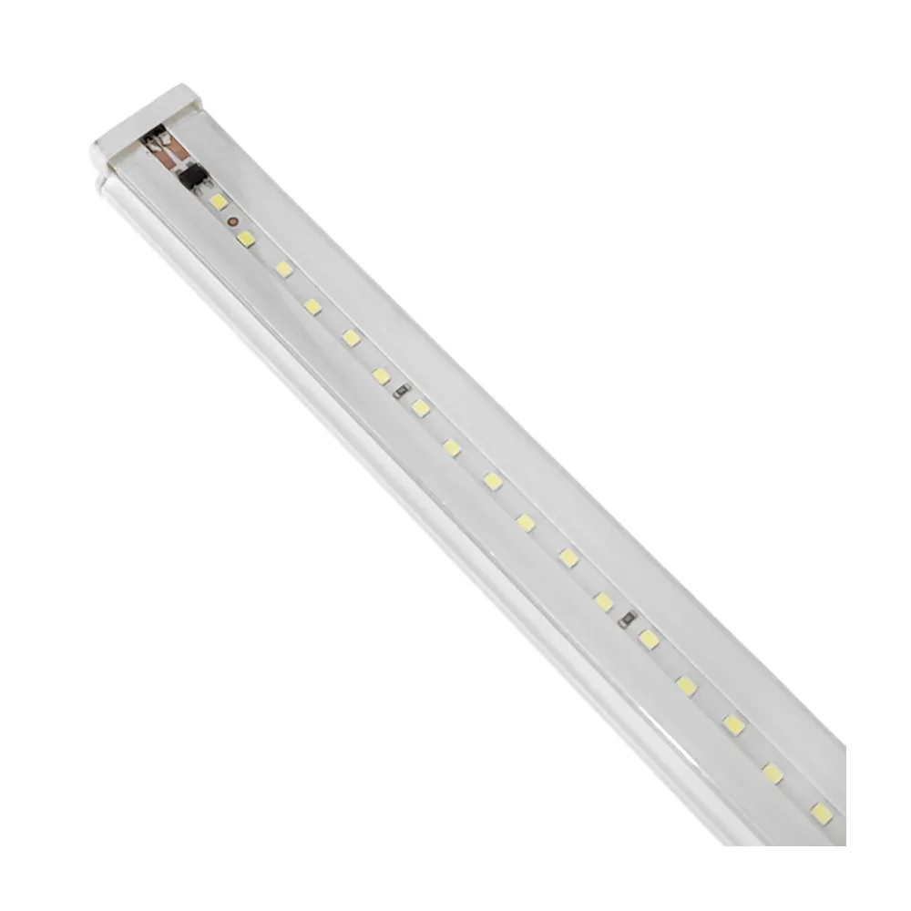 Luminario regleta t8, plástico resistente 72w y 240cm / mg02108