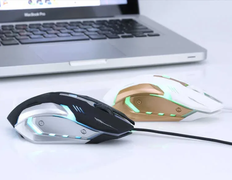 mouse gamer con luz RGB