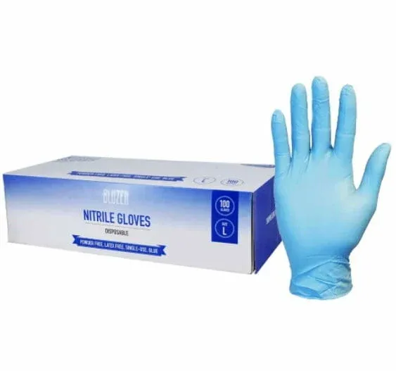 Guantes de nitrilo.
