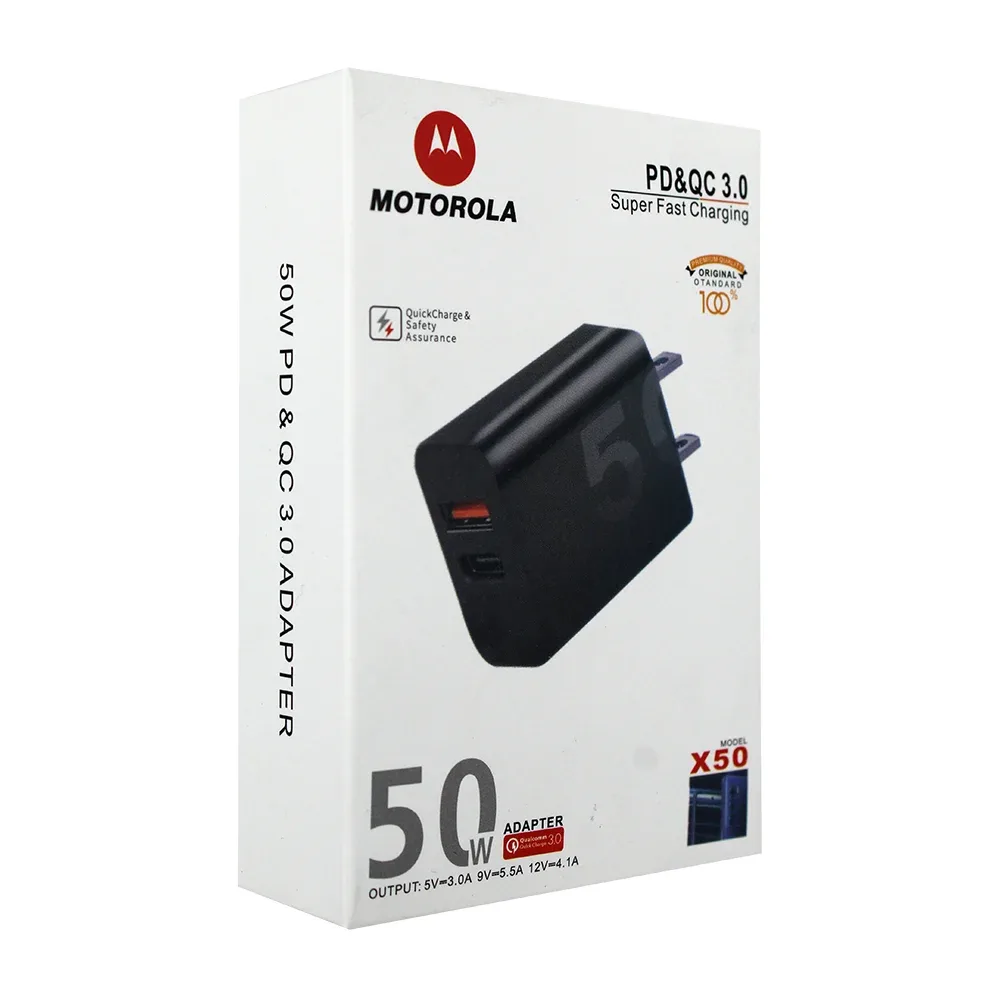 Cubo cargador con puerto usb y usb-c para carga de 50 watts / x50