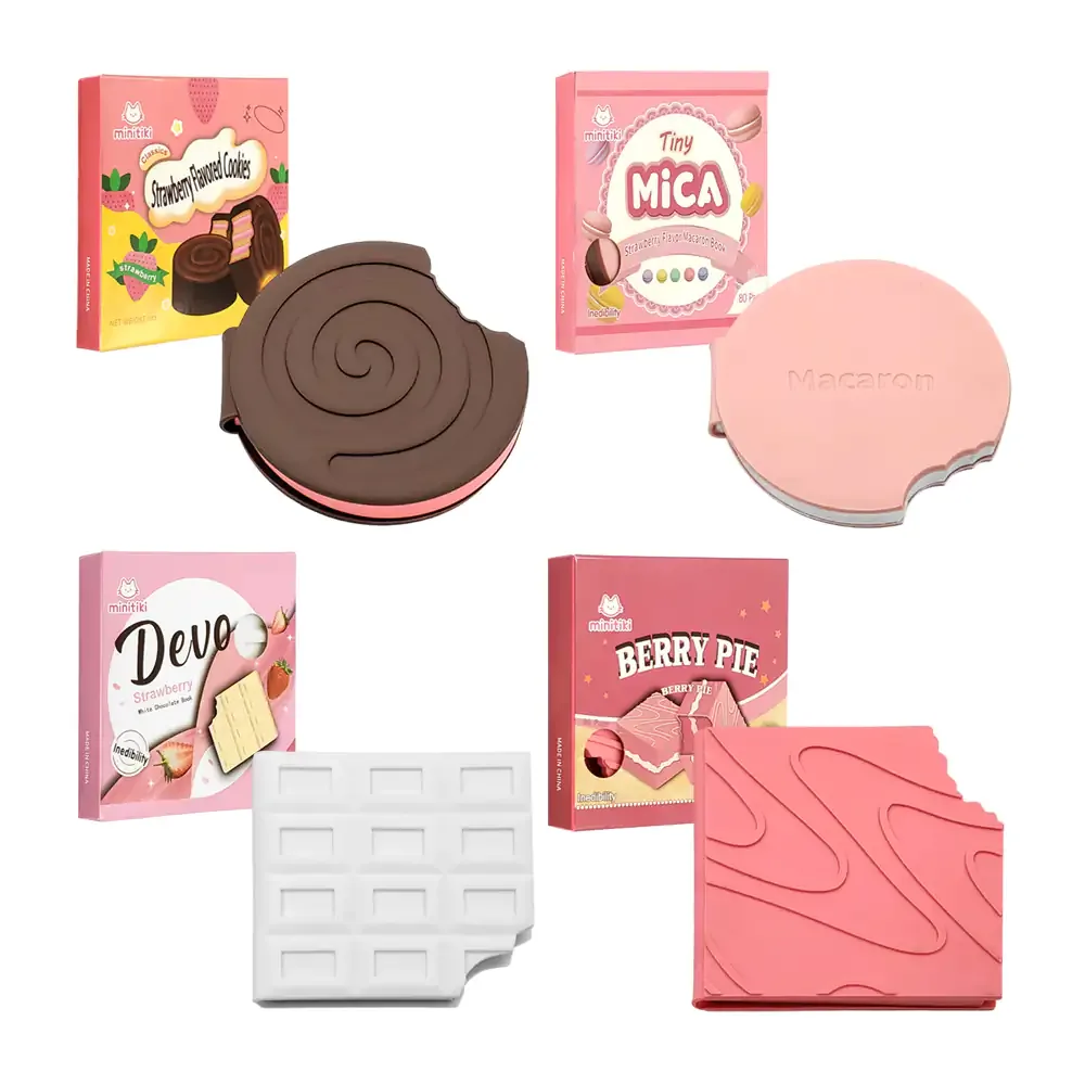 Mini libreta de silicona con 80 hojas en forma de postre con mordida + aroma a fresa