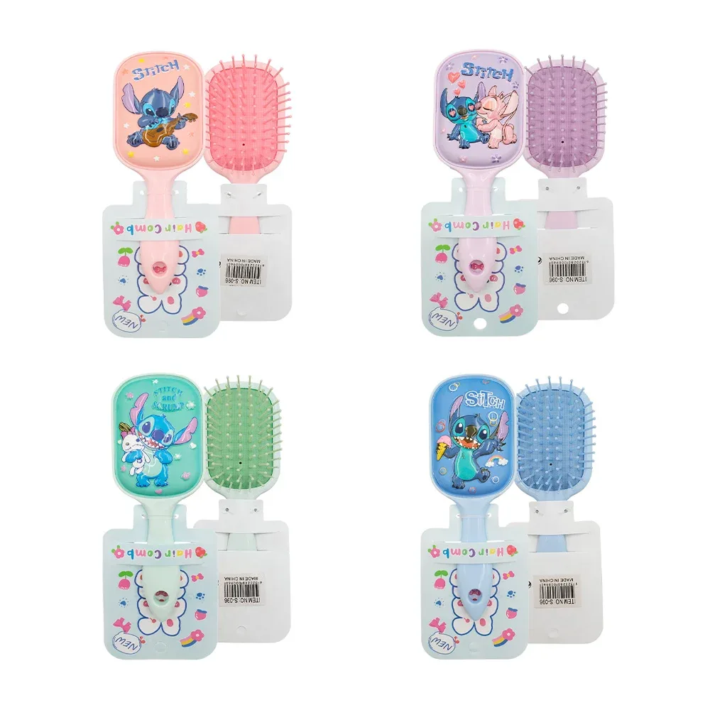 Cepillo rectangular infantil con detalle de squeeze y estampado animado  / s-096