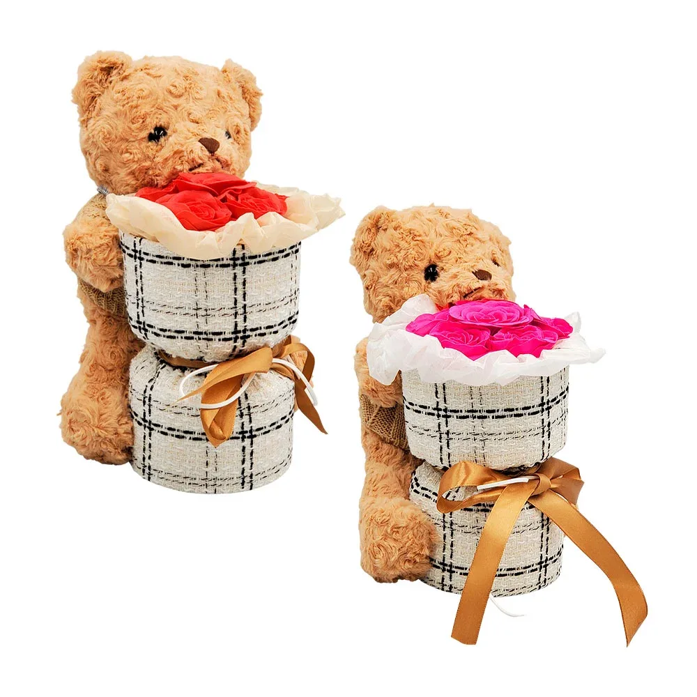 Oso de peluche con suéter tejido + ramo de 6 rosas con base en forma de copa
