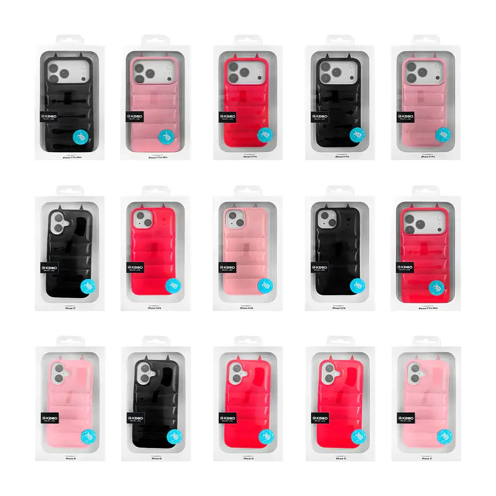 Funda protectora para celular de silicona con efecto acolchado y decoración de cuernos pequeños