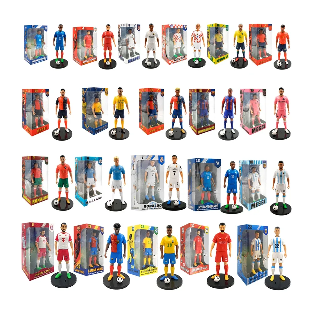 Figura coleccionable muñeco 19cm con base y mini balón, variedad de modelos