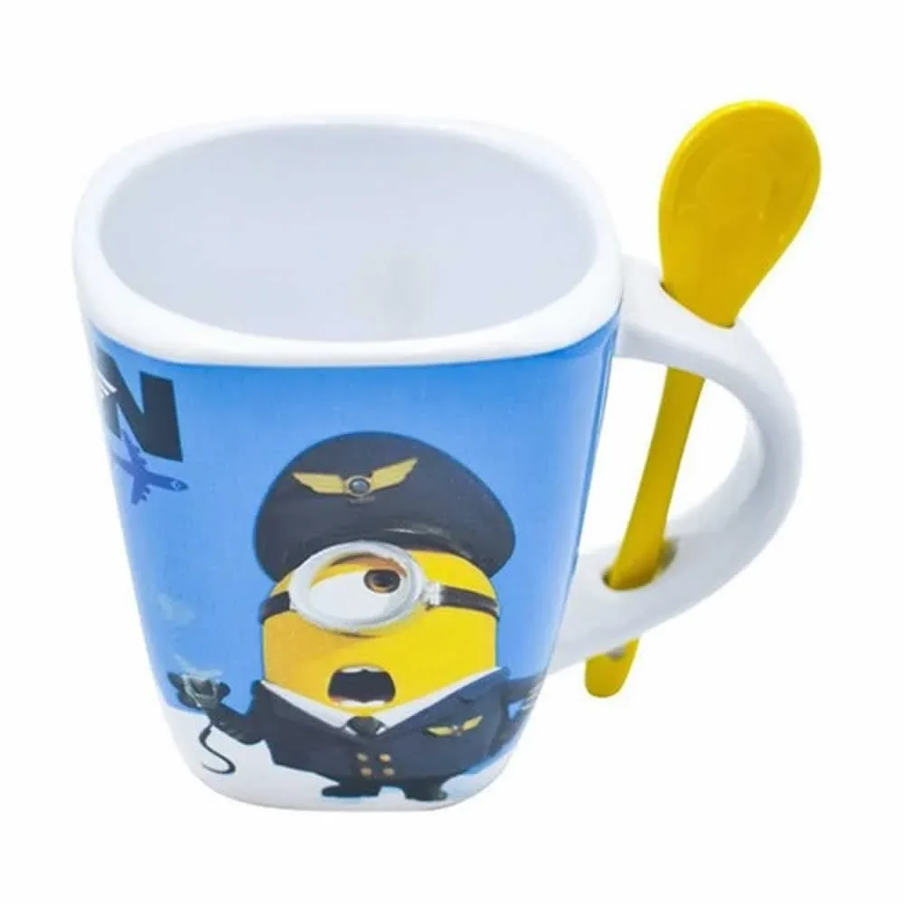 Taza de porcelana con diseño de minions + cuchara de cerámica 1738-91